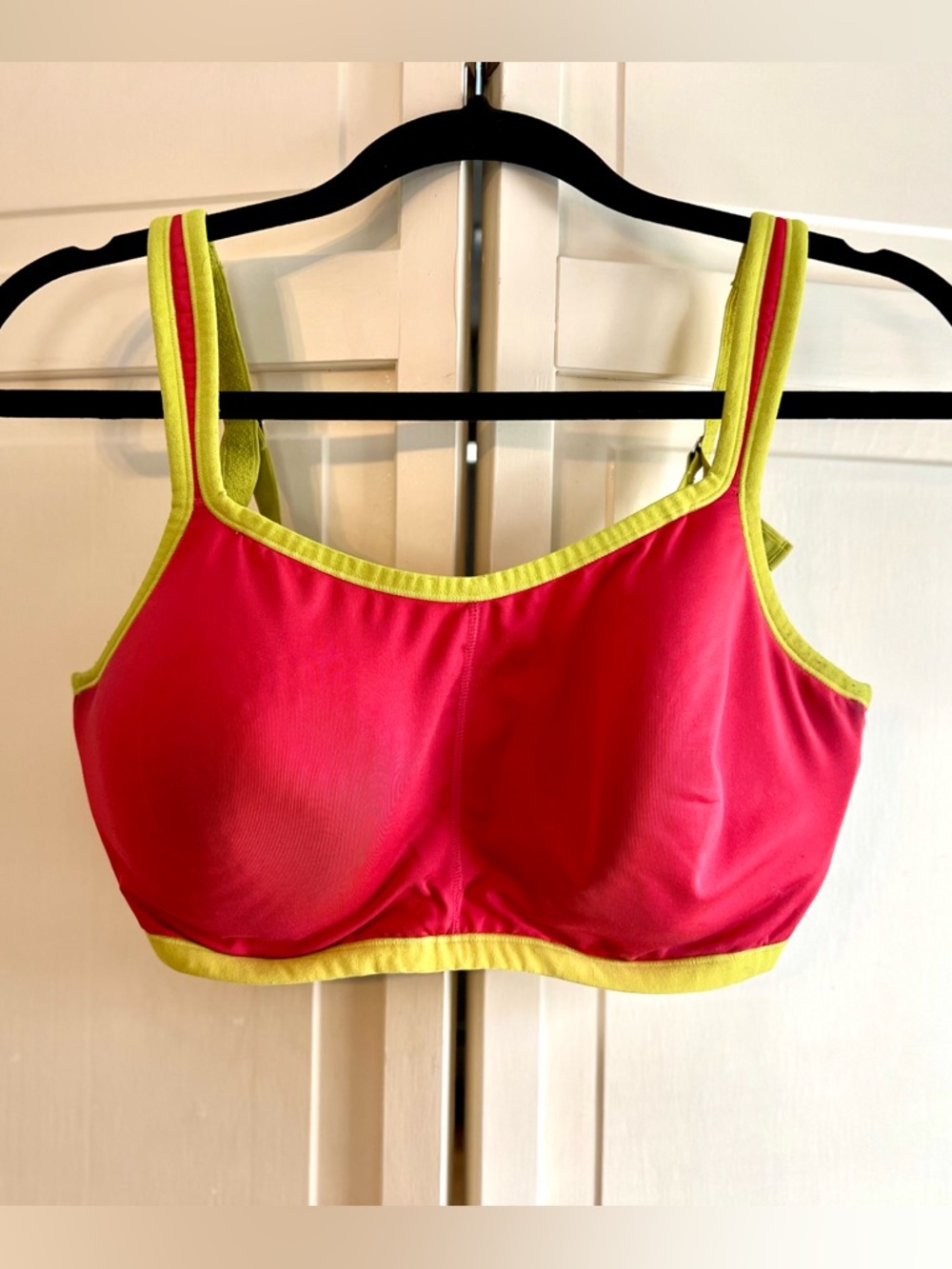 Natori Yogi Contour Convertible Underwire Sport Bra Pink & Neon Yellow Size 38DD